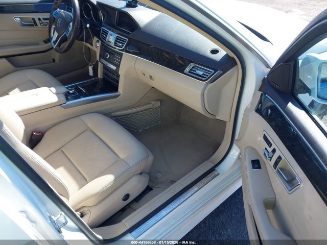 Продажа на аукционе авто 2016 Mercedes-benz E 350 4matic, vin: WDDHF8JB7GB306777, номер лота: 44156808