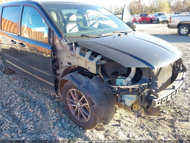 44156811 :رقم المزاد ، 2C4RDGCG6HR685376 vin ، 2017 Dodge Grand Caravan Sxt مزاد بيع