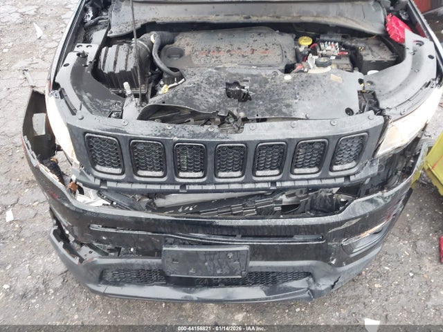 44156821 :رقم المزاد ، 3C4NJDBB6MT579853 vin ، 2021 Jeep Compass Altitude 4x4 مزاد بيع