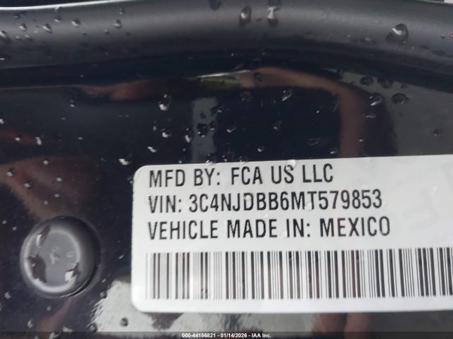 44156821 :رقم المزاد ، 3C4NJDBB6MT579853 vin ، 2021 Jeep Compass Altitude 4x4 مزاد بيع