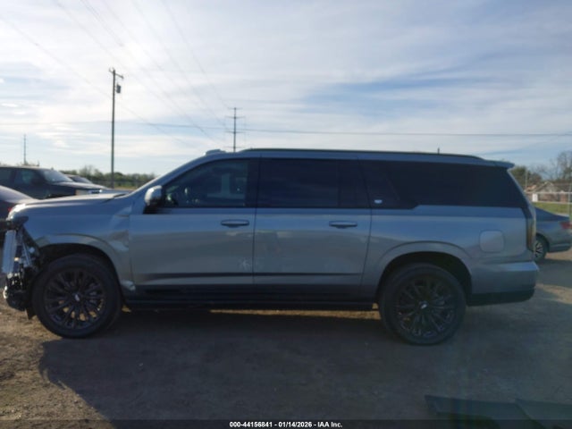 1GYS8NRL4SR400048 Cadillac Escalade Esv Sport