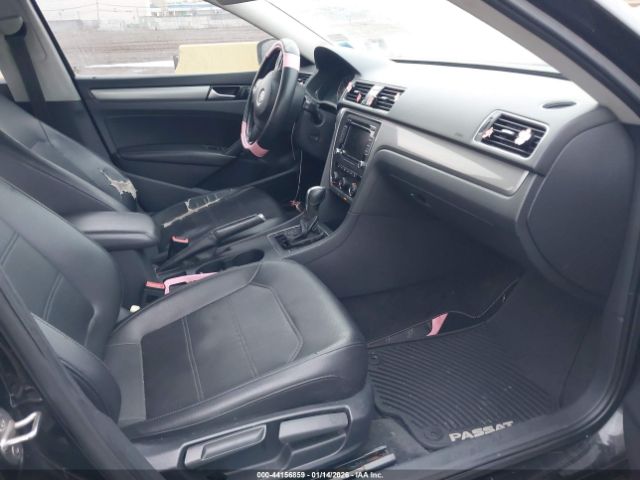 2015 VOLKSWAGEN PASSAT 1VWAT7A36FC093074 Photo 4