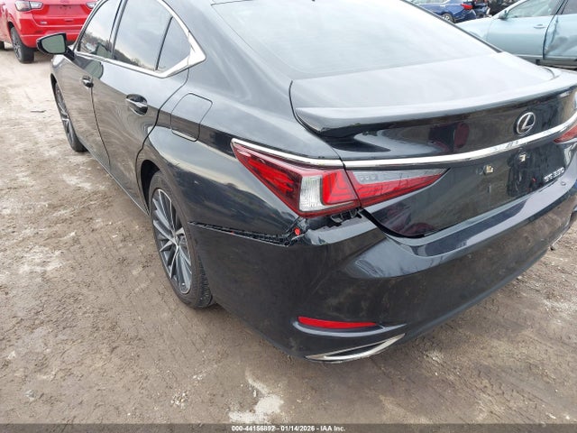 44156892 :رقم المزاد ، 58ADZ1B14NU124702 vin ، 2022 Lexus Es 350 مزاد بيع