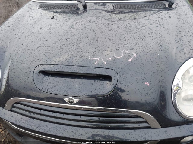 2006 MINI COOPER S WMWRE33516TL17436 Photo 9