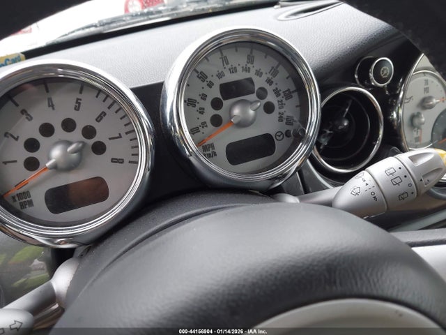 2006 MINI COOPER S WMWRE33516TL17436 Photo 6