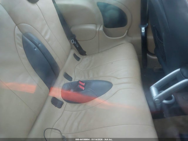 2006 MINI COOPER S WMWRE33516TL17436 Photo 7