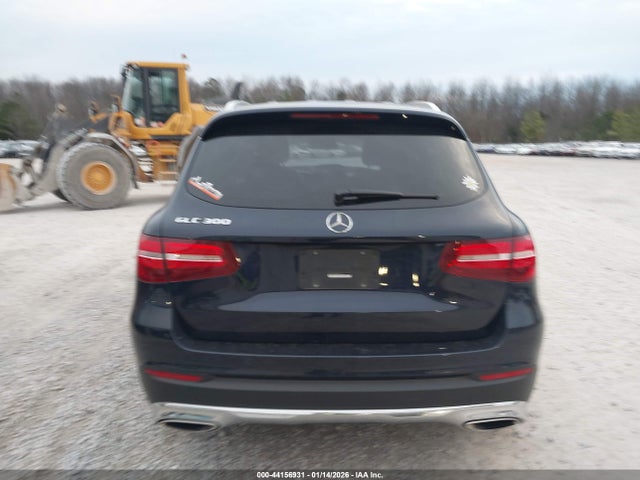 WDC0G4JB2JV054174 Mercedes-Benz GLC 300