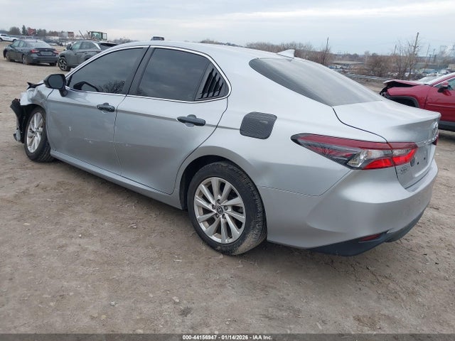 2023 TOYOTA CAMRY 4T1C11AK6PU133862 Photo 2