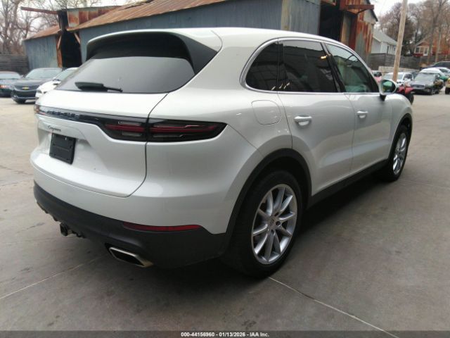 2020 PORSCHE CAYENNE WP1AA2AYXLDA02626 Photo 3