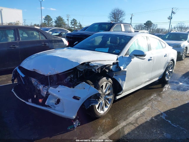 2016 AUDI A7 WAU2GAFCXGN101567 Photo 1