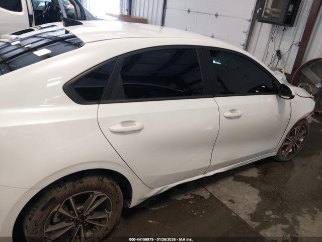 Aukcja sprzedaży 2024 Kia Forte Lxs, vin: 3KPF24AD7RE816365, numer aukcji: 44156979