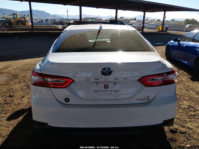 4T1B31HKXKU517826 Toyota Camry Hybrid Le