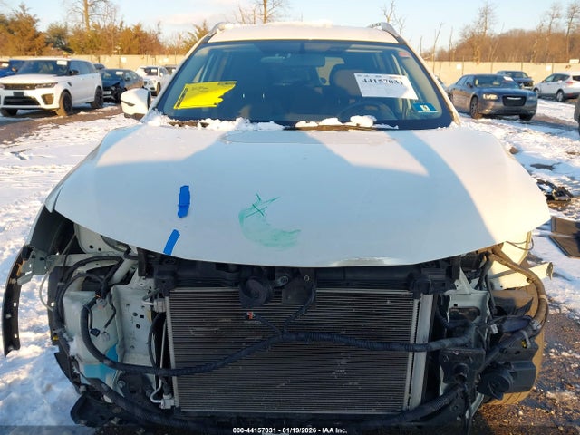 Продажа на аукционе авто 2018 Nissan Rogue Sv, vin: KNMAT2MV7JP519987, номер лота: 44157031