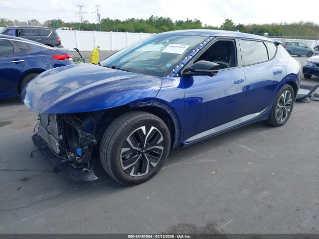 KIA Ev6 Gt-line 2022 KNDC44LA3N5060314 Image 2