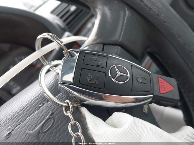 2001 Mercedes-benz C 240 მანქანა იყიდება აუქციონზე, vin: WDBRF61J21F090331, აუქციონის ნომერი: 44157069