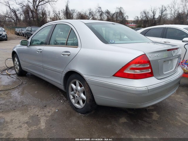 2001 Mercedes-benz C 240 მანქანა იყიდება აუქციონზე, vin: WDBRF61J21F090331, აუქციონის ნომერი: 44157069
