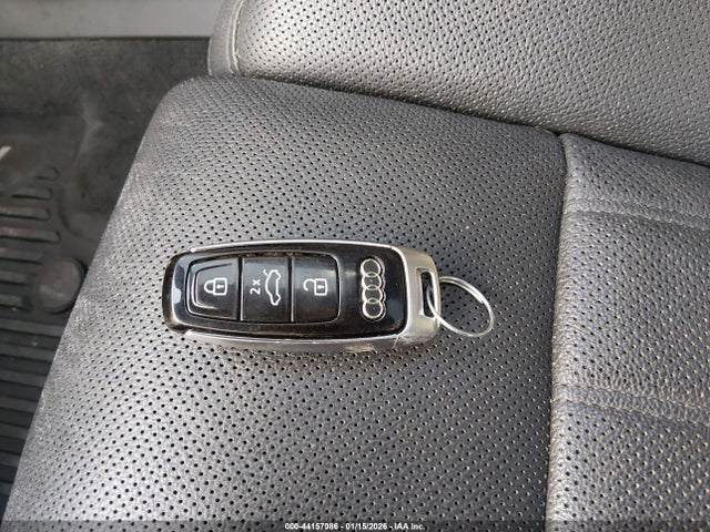 2021 AUDI A8 L WAU8DAF8XMN029991 Photo 10