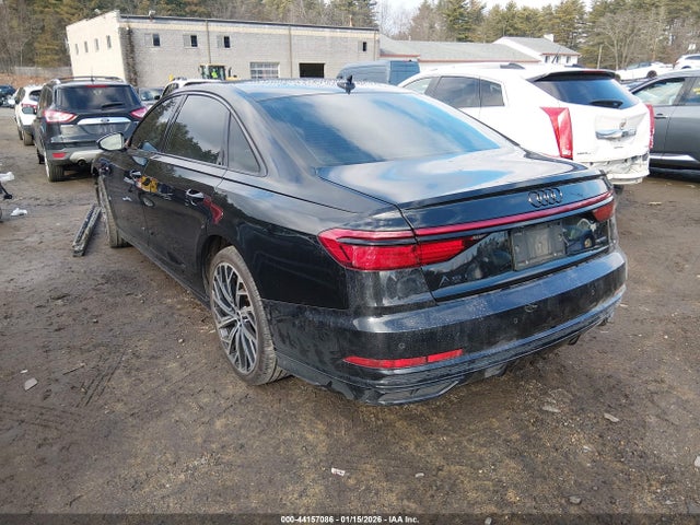 2021 AUDI A8 L WAU8DAF8XMN029991 Photo 2