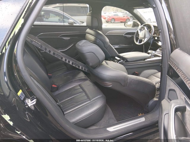 2021 AUDI A8 L WAU8DAF8XMN029991 Photo 7