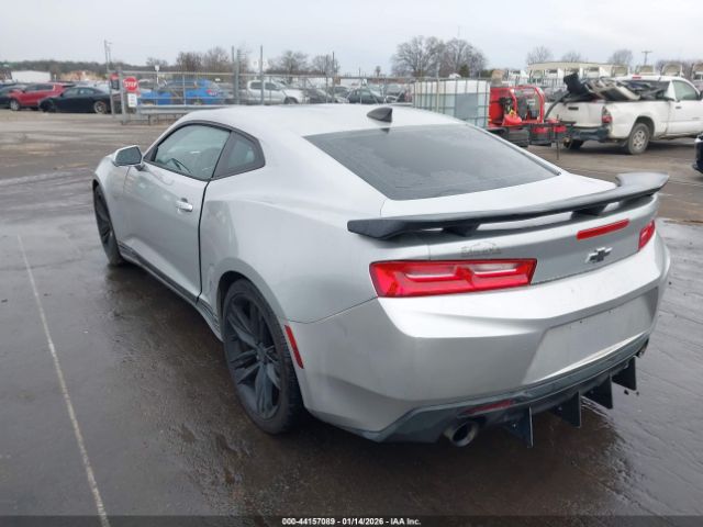 2017 CHEVROLET CAMARO 1G1FB1RS7H0192374 Photo 2