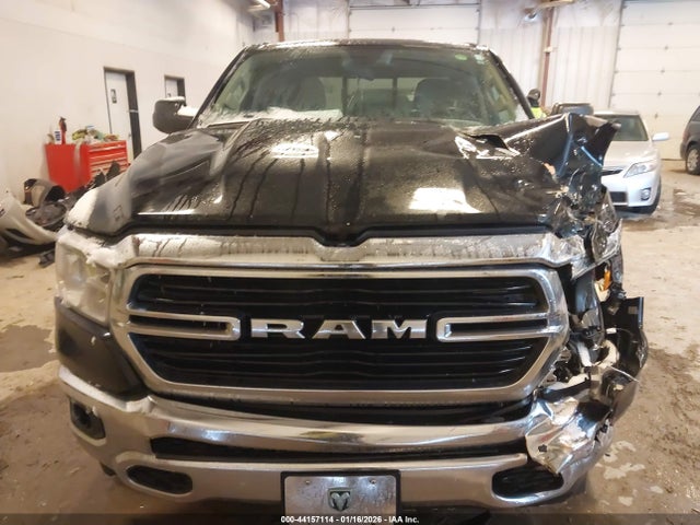Продажа на аукционе авто 2020 Ram 1500 Big Horn  4x4 6'4 Box, vin: 1C6SRFBT9LN218042, номер лота: 44157114