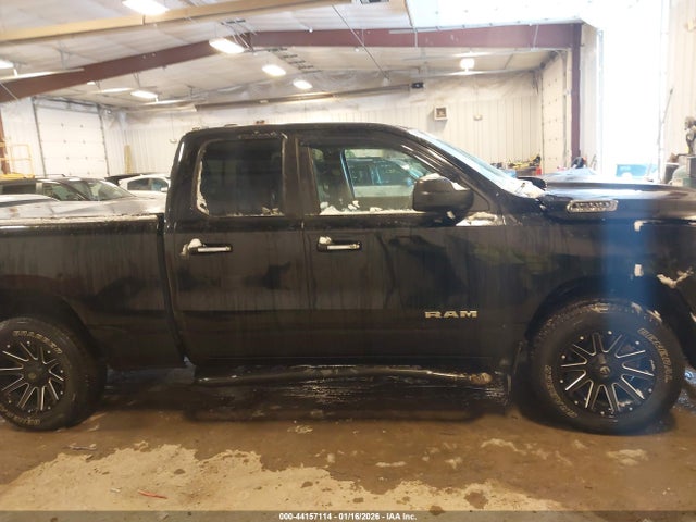 Продажа на аукционе авто 2020 Ram 1500 Big Horn  4x4 6'4 Box, vin: 1C6SRFBT9LN218042, номер лота: 44157114