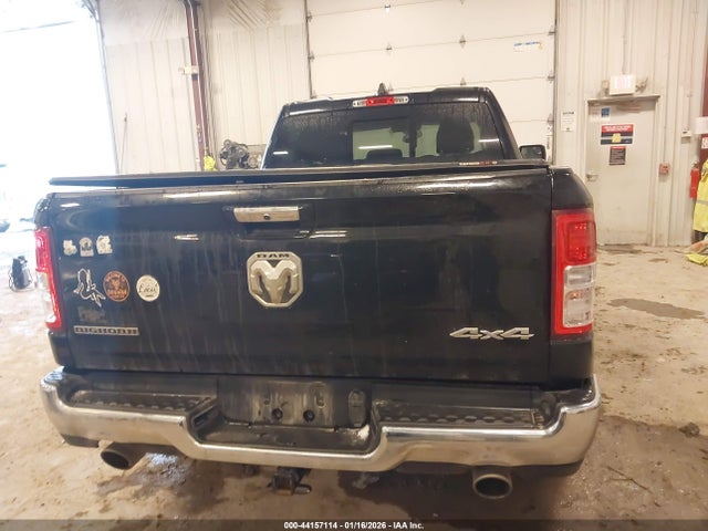 Продажа на аукционе авто 2020 Ram 1500 Big Horn  4x4 6'4 Box, vin: 1C6SRFBT9LN218042, номер лота: 44157114
