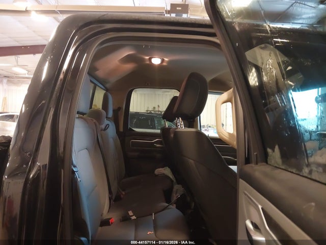 Продажа на аукционе авто 2020 Ram 1500 Big Horn  4x4 6'4 Box, vin: 1C6SRFBT9LN218042, номер лота: 44157114