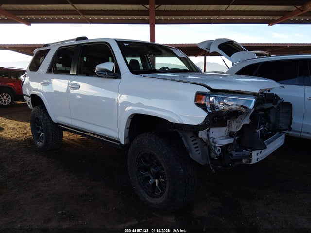 2020 TOYOTA 4RUNNER JTEBU5JR4L5775024