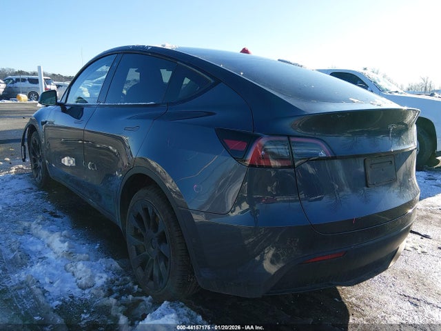 2023 TESLA MODEL Y 7SAYGDEE7PA023071 Photo 2