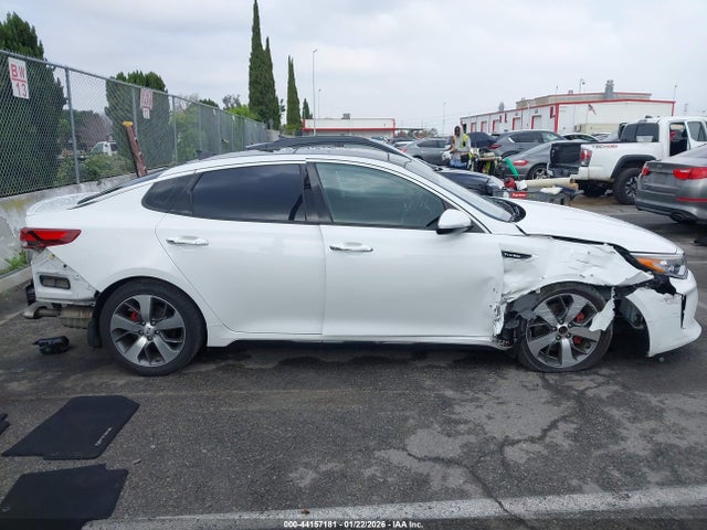 5XXGW4L2XJG207187 KIA Optima Sx Turbo