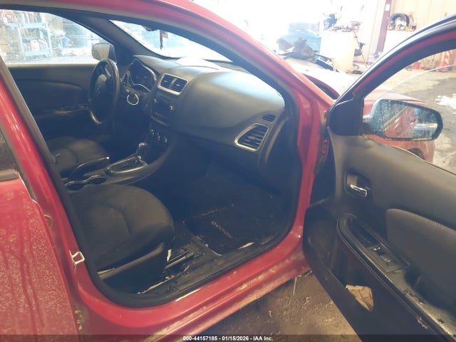 2013 Dodge Avenger მანქანა იყიდება აუქციონზე, vin: 1C3CDZAB2DN746128, აუქციონის ნომერი: 44157185