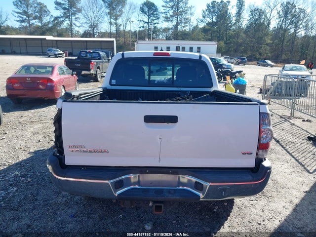 Toyota Tacoma Base V6 2015 3TMLU4EN4FM193594 Image 17