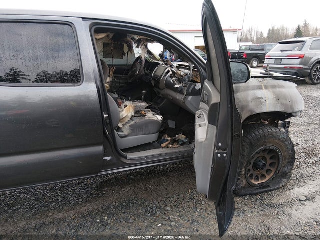 3TMMU4FN8FM087006 Toyota Tacoma Base V6