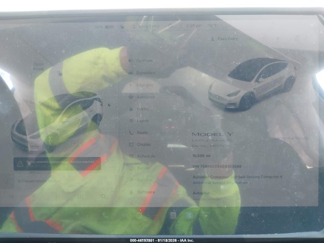 2025 TESLA MODEL Y 7SAYGDEE4SA352948 Photo 6