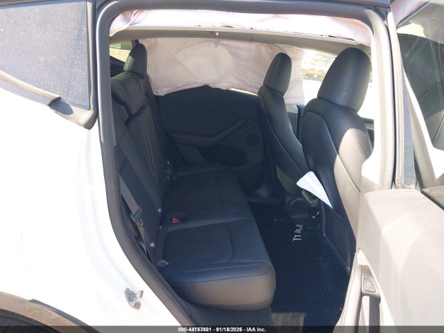 2025 TESLA MODEL Y 7SAYGDEE4SA352948 Photo 7