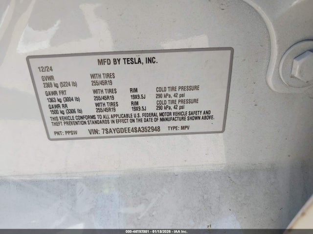2025 TESLA MODEL Y 7SAYGDEE4SA352948 Photo 8