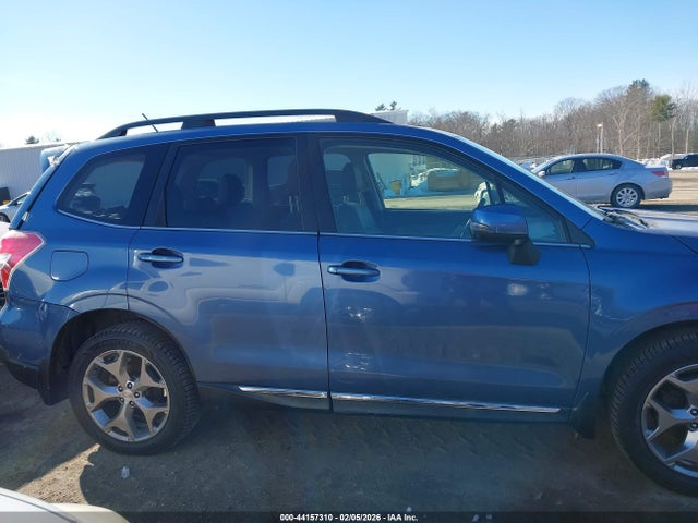 Subaru Forester 2.5i Touring 2015 JF2SJAUC4FH411753 Image 14