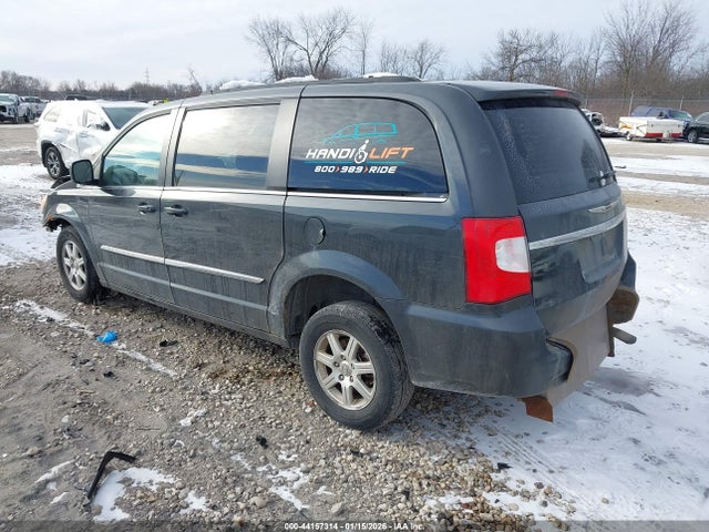 2012 Chrysler Town & Country Touring მანქანა იყიდება აუქციონზე, vin: 2C4RC1BG5CR127111, აუქციონის ნომერი: 44157314