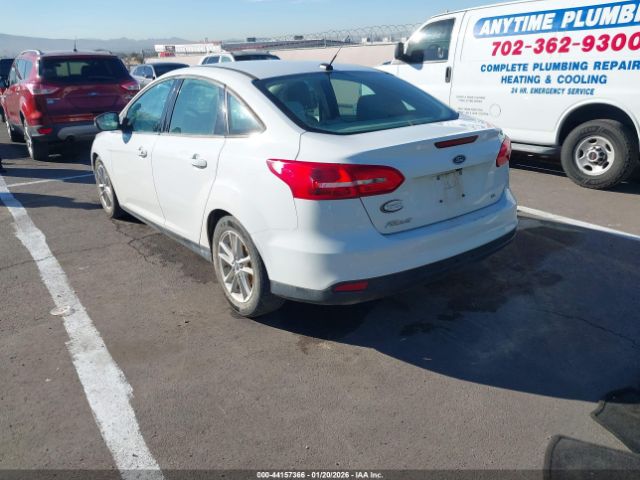 2015 FORD FOCUS 1FADP3F23FL336312 Photo 2