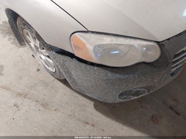Продаж на аукціоні авто 2005 Chrysler Sebring Gtc, vin: 1C3EL75R65N595576, номер лоту: 44157372