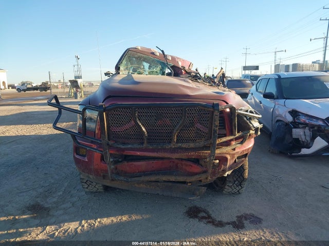 44157514 :رقم المزاد ، 3C6UR5FL0JG315147 vin ، 2018 Ram 2500 Laramie  4x4 6'4 Box مزاد بيع