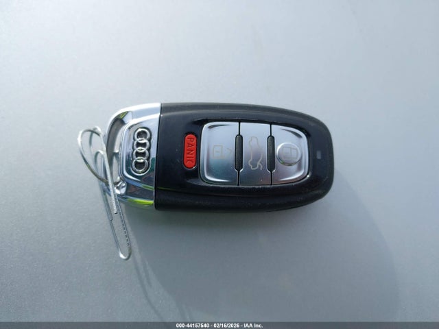 2012 AUDI A8 L WAURVAFD4CN004999 Photo 10