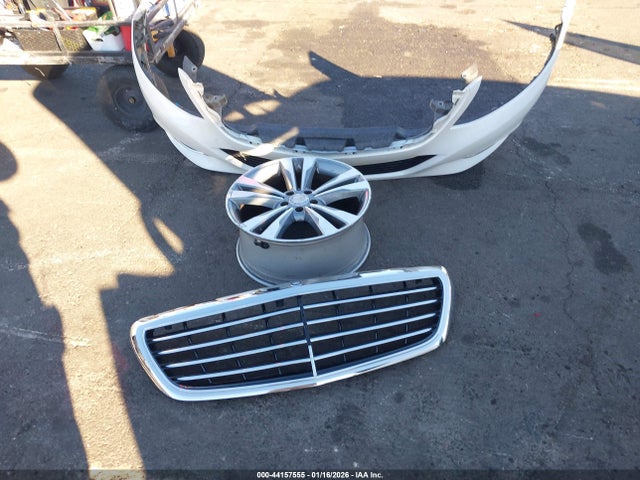 Mercedes-Benz S 550 2015 WDDUG8CB5FA182361 Image 12