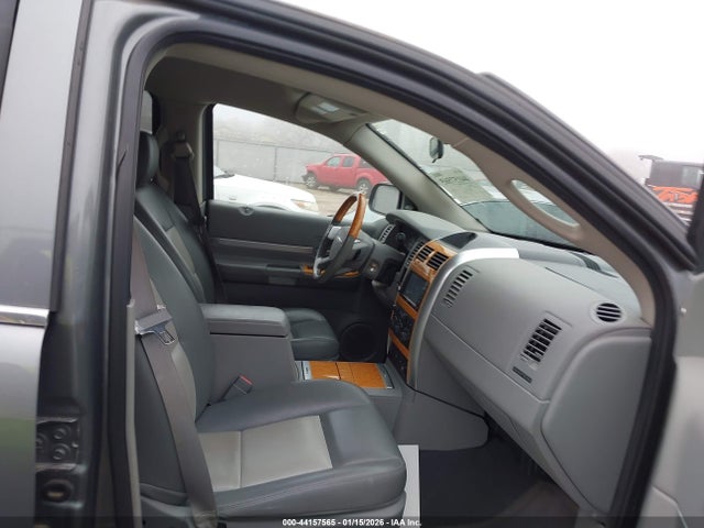 2009 CHRYSLER ASPEN 1A8HW58P59F706349 Photo 4