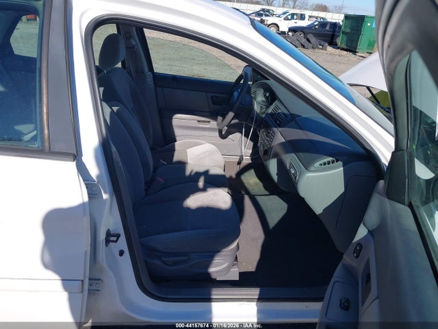 Продажа на аукционе авто 2005 Ford Taurus Se, vin: 1FAFP53215A219475, номер лота: 44157674