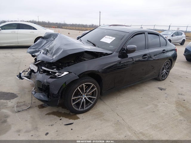 3MW5R1J00N8C40417 BMW 330I