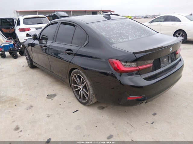 3MW5R1J00N8C40417 BMW 330I