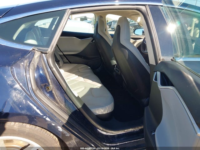 2014 TESLA MODEL S 5YJSA1H10EFP31951 Photo 7