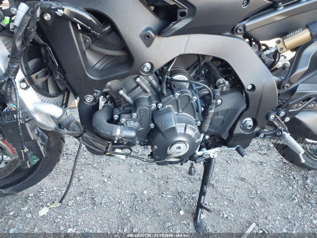 JYARNA3Y1SA000310 Yamaha Yzf890 C